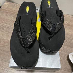 Volatile  Bahama Platform Sandals